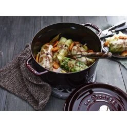 Staub Cocotte 24 Cm, Rund, Grenadine-Rot, Gusseisen -Zwilling Verkäufe 424424330