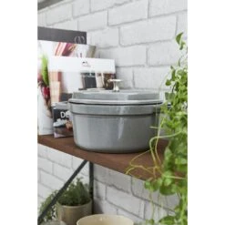 Staub Cocotte 16 Cm, Rund, Graphit-Grau, Gusseisen 11 Staub Cocotte 16 Cm, Rund, Graphit-Grau, Gusseisen -Zwilling Verkäufe 750032229