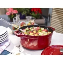 Staub Cocotte 24 Cm, Rund, Kirsch-Rot, Gusseisen -Zwilling Verkäufe 750036202