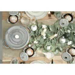 Staub Cocotte 26 Cm, Rund, Graphit-Grau, Gusseisen 13 Staub Cocotte 26 Cm, Rund, Graphit-Grau, Gusseisen -Zwilling Verkäufe 750047422